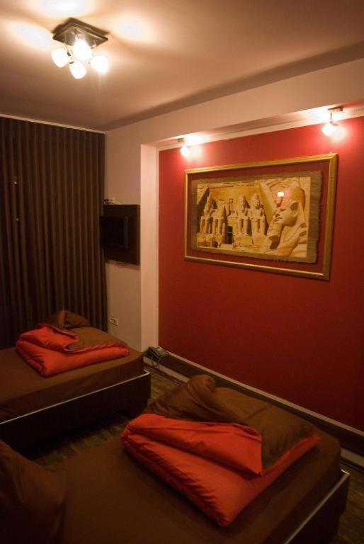 Hotel Decentria Тимишоара Экстерьер фото